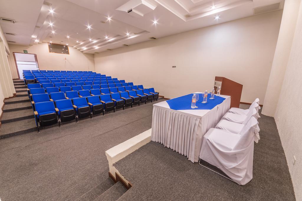 Wyndham Executivo Culiacán Kültér fotó